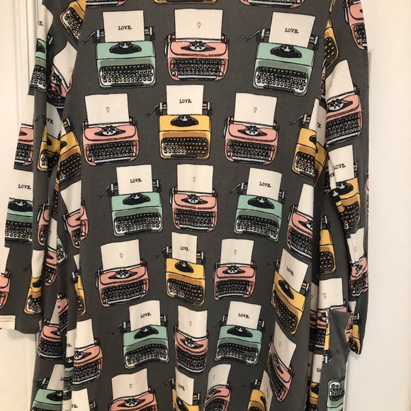 Women’s Cardigan - Picture 3 of 3